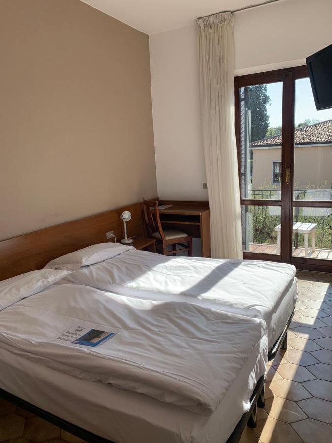 Hotel Santa Maria - Bardolino Town Center Exteriör bild